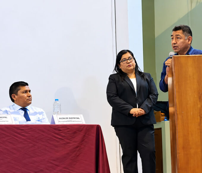 FERNANDO CAMARGO HUAYNA